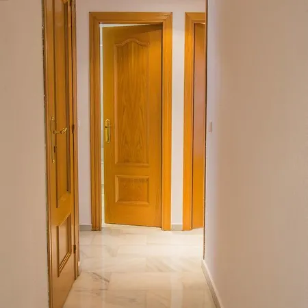 Qh Centro Rejas Апартаменты *