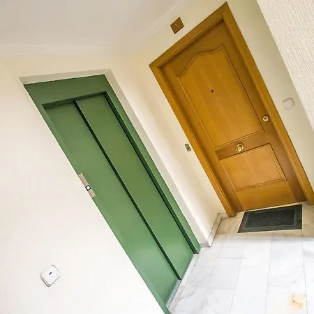 Qh Centro Rejas Apartment *