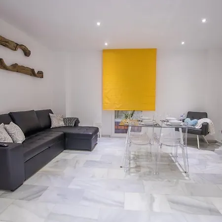 Apartment Qh Centro Rejas *